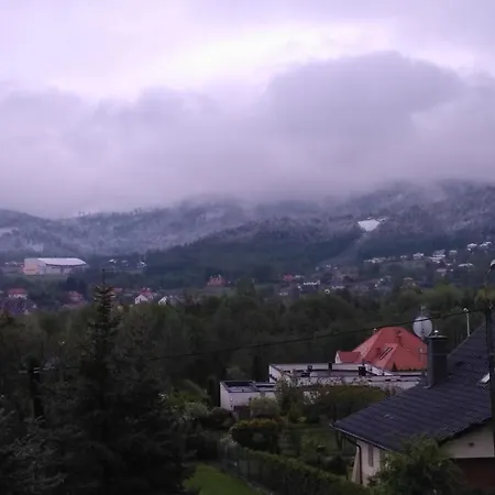 民宿 Prywatne Lotnicza 别尔斯克-比亚拉