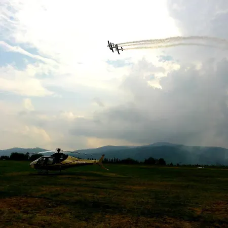 Prywatne Lotnicza * Бельско-Бяла