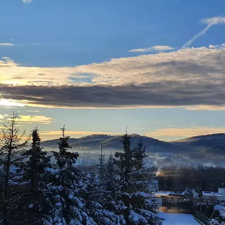 Prywatne Lotnicza 民宿 *