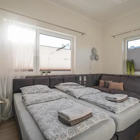 民宿 Prywatne Lotnicza *